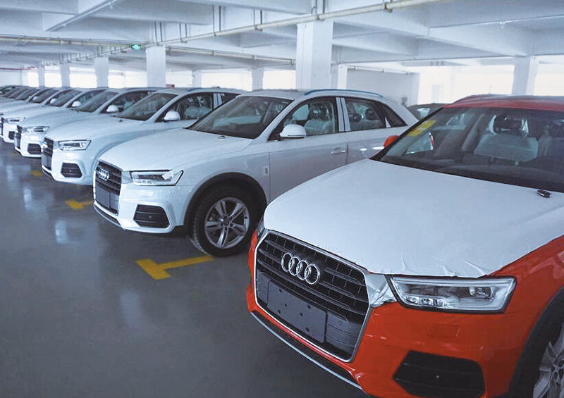 AG卡卡湾厅-奥迪7